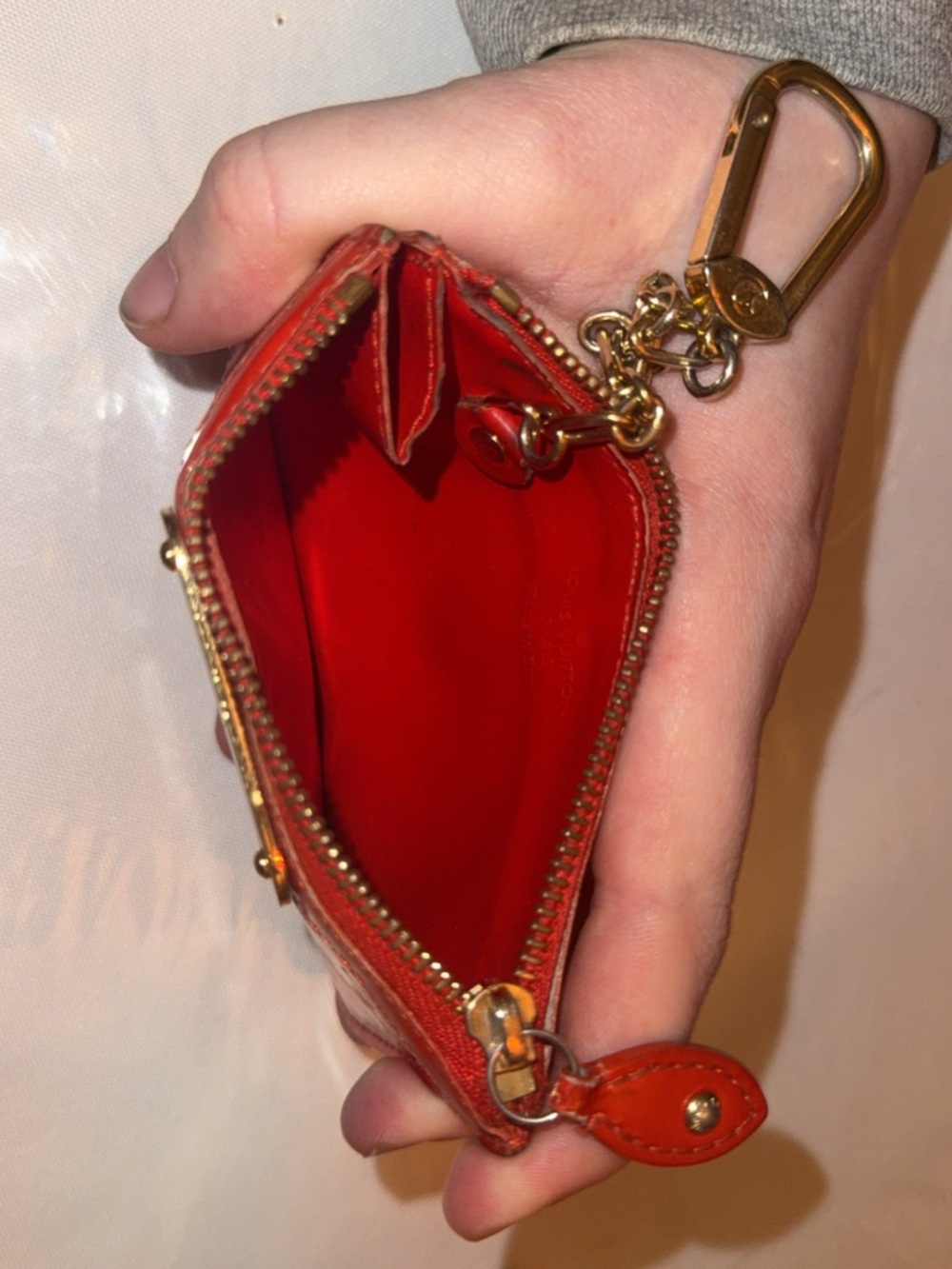 Louis Vuitton Red Vernis Key Pouch with Gold Hardware - Picture 2 of 3